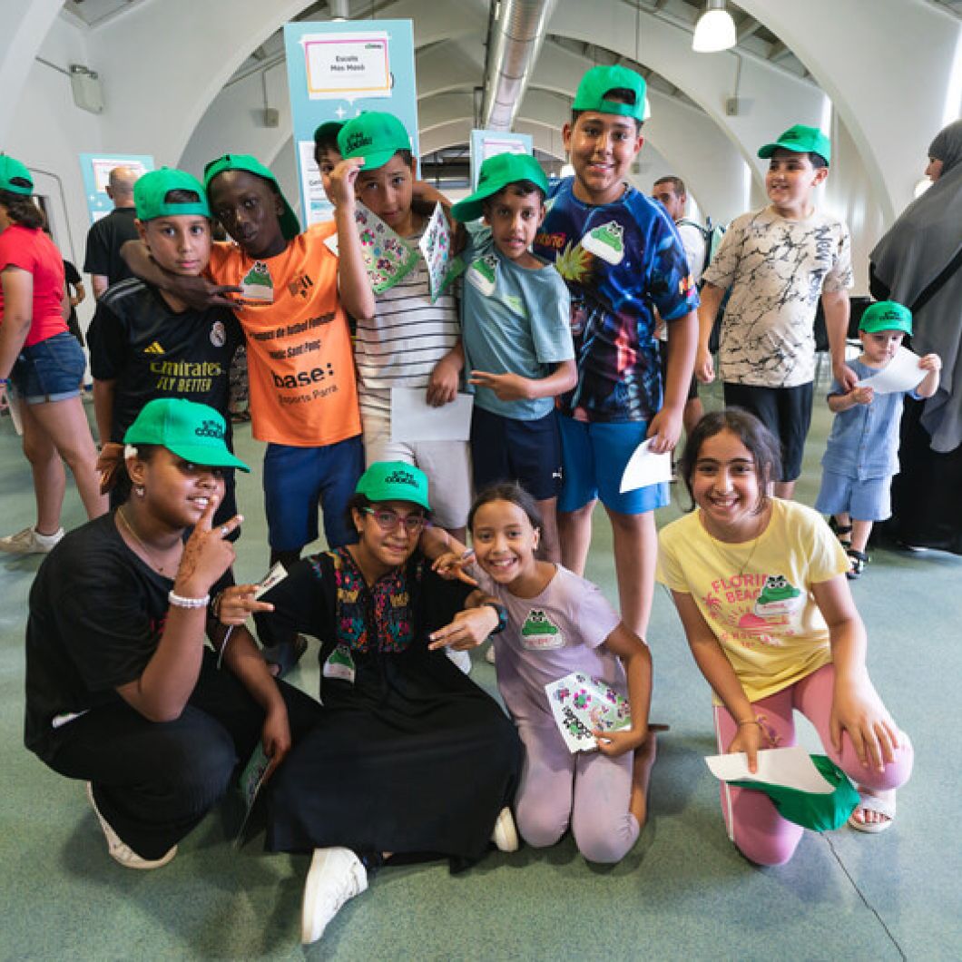 Som Coders és una comunitat de municipis i entitats que té per objectiu garantir l’equitat digital i l’acompanyament educatiu de tots els infants.